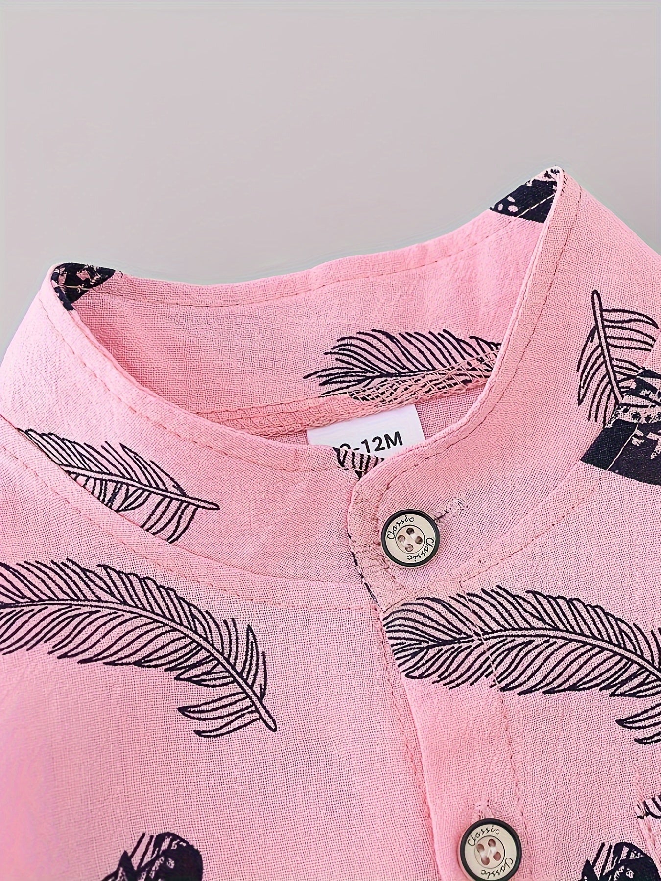 2-Piece Baby Boys’ Summer Outfit – Feather Print Short-Sleeve Shirt & Cotton Shorts Casual Set
