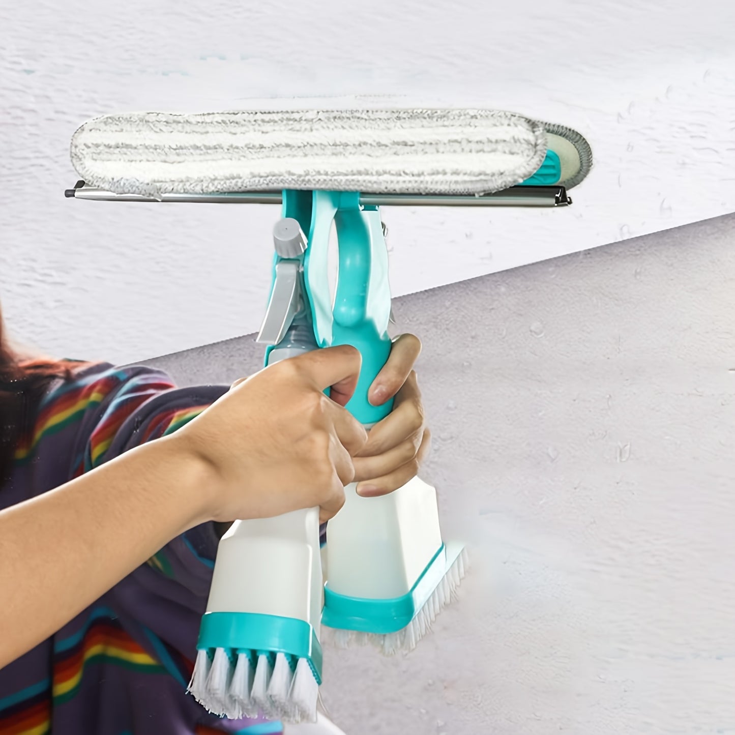 4-in-1 Glass Cleaner Brush – Multipurpose Window & Mirror Cleaning Tool with Spray, Scrub, Wipe & Scrape Functions for Bathroom, Tile & Household Surfaces