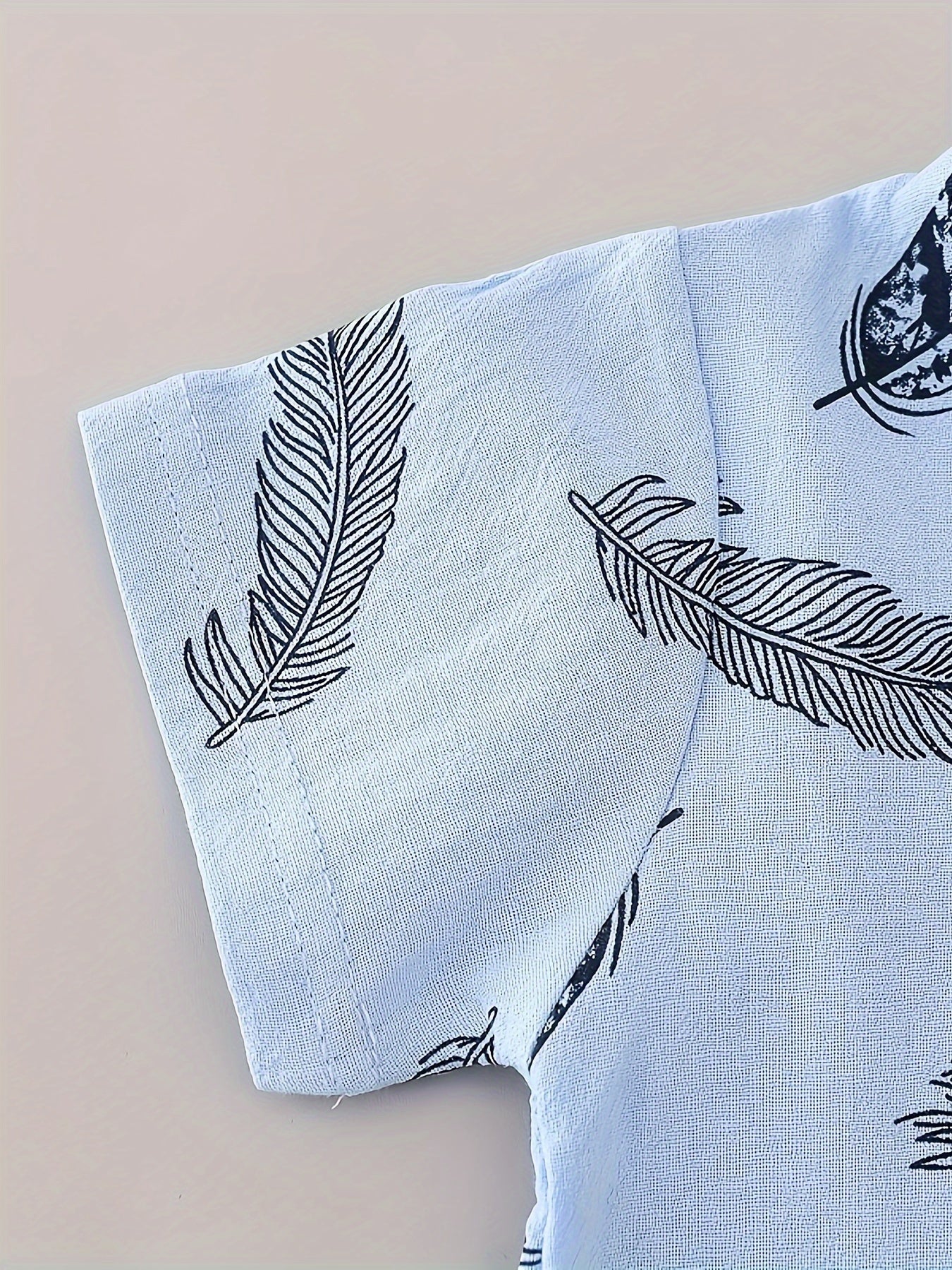 2-Piece Baby Boys’ Summer Outfit – Feather Print Short-Sleeve Shirt & Cotton Shorts Casual Set