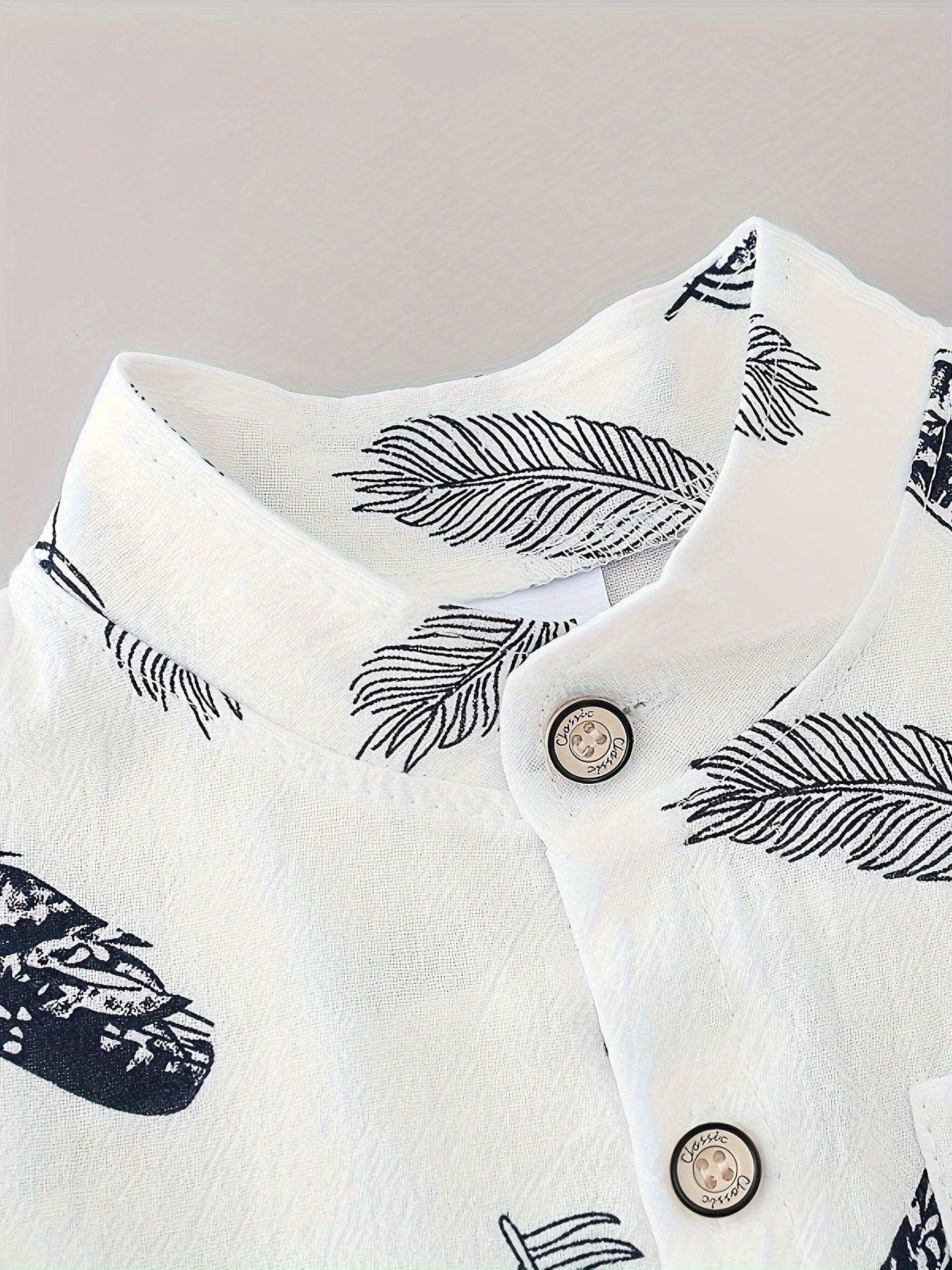 2-Piece Baby Boys’ Summer Outfit – Feather Print Short-Sleeve Shirt & Cotton Shorts Casual Set