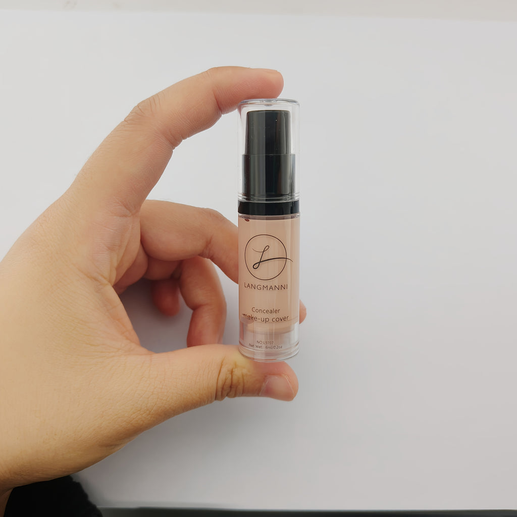 Long-Lasting And Smooth-Finishing Concealer With 4 Color Powder Base - The Superior Findings Depot