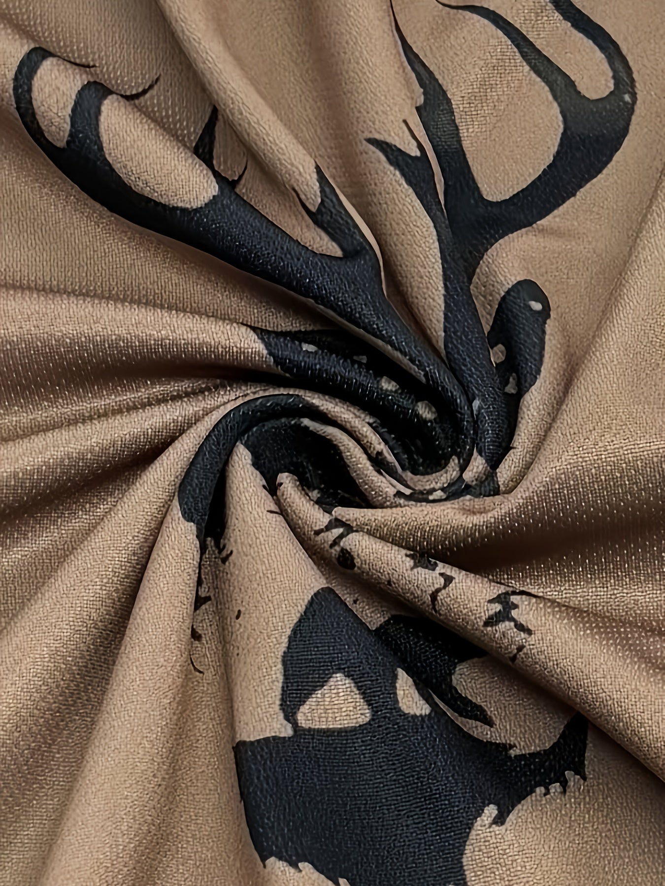 Men's Striped Casual Shirt - Deer Head Graphic Print