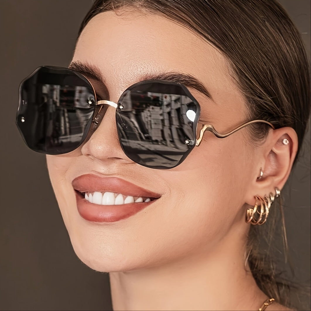 Fashion Sunglasses Women Metal Female Vintage Ladies Stylish Design Oversized Square Sunglasses For Women - The Superior Findings Depot