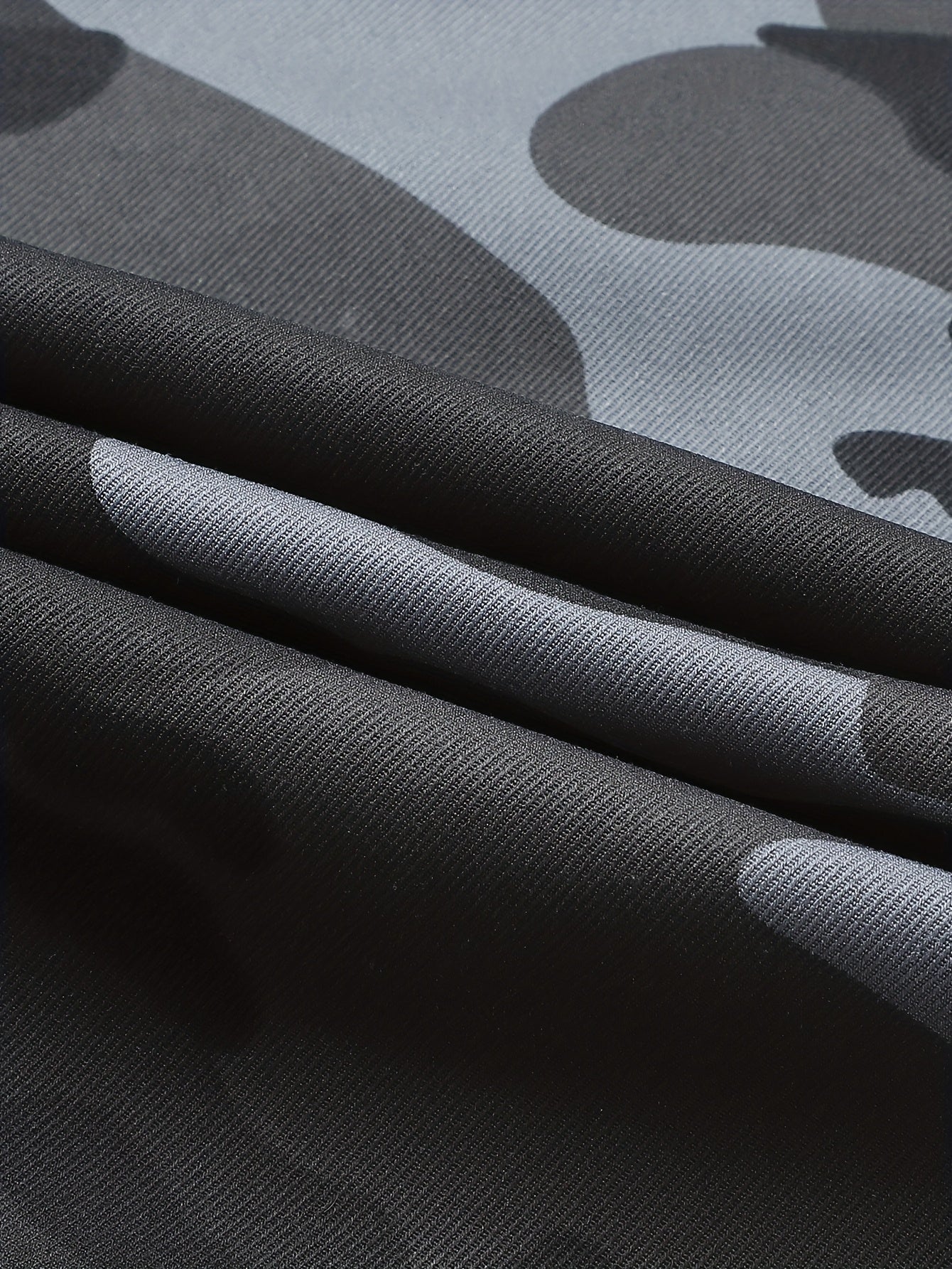 Men's Camouflage Cargo Pants - High-Waisted Loose-Fit Camo