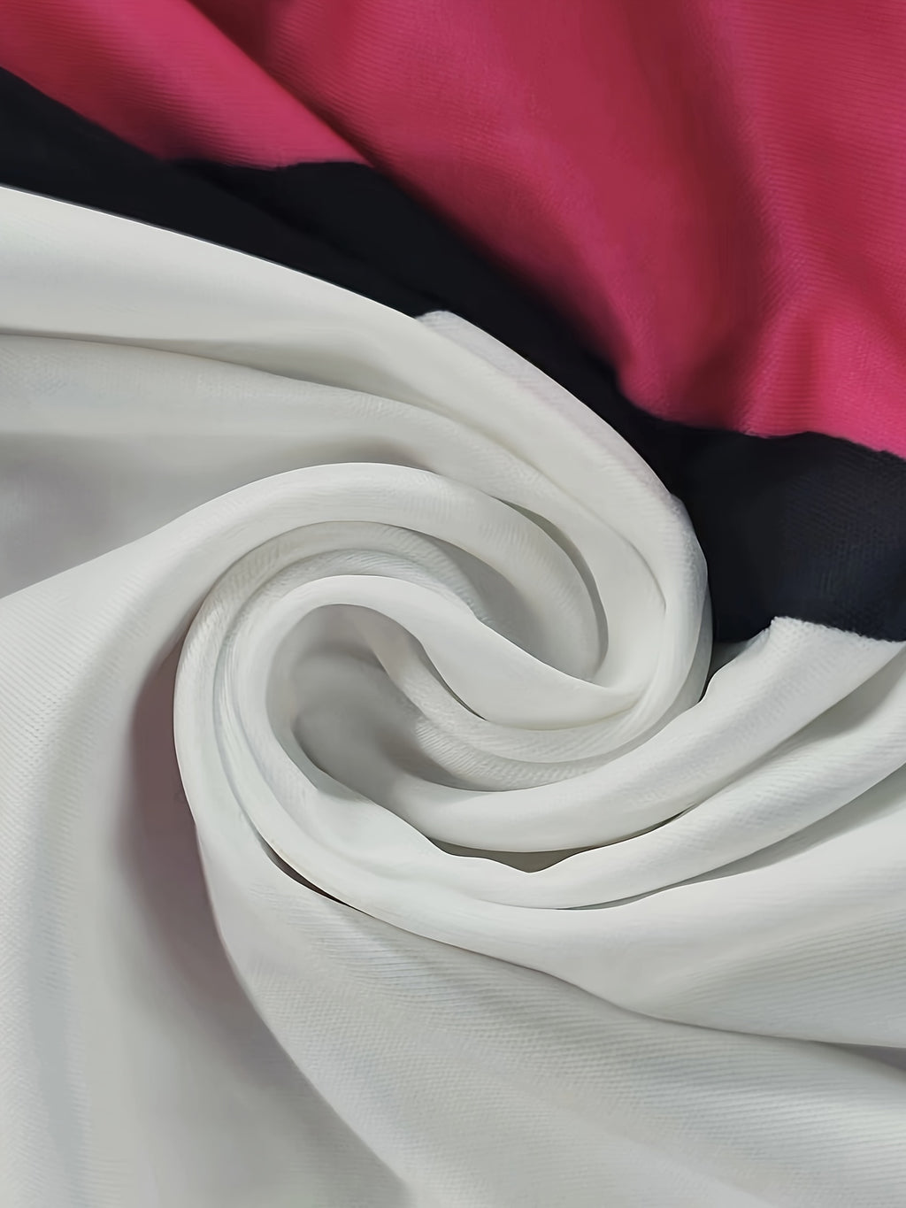 European And American Stylish Women's Polo Shirt - Geometric Print