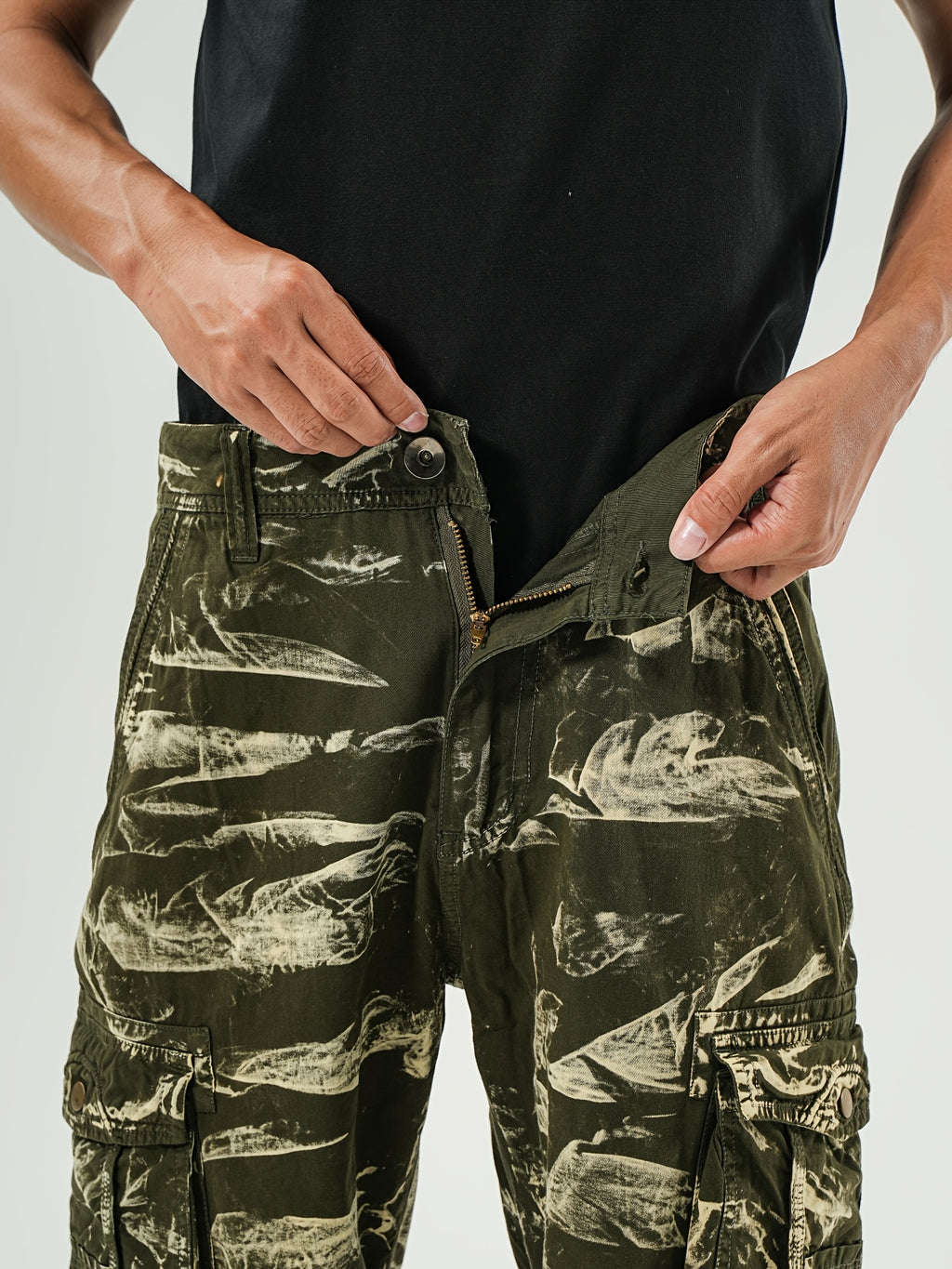 Men's Pure Tie-Dye Washed Outdoor Multi-Pocket Cargo Shorts
