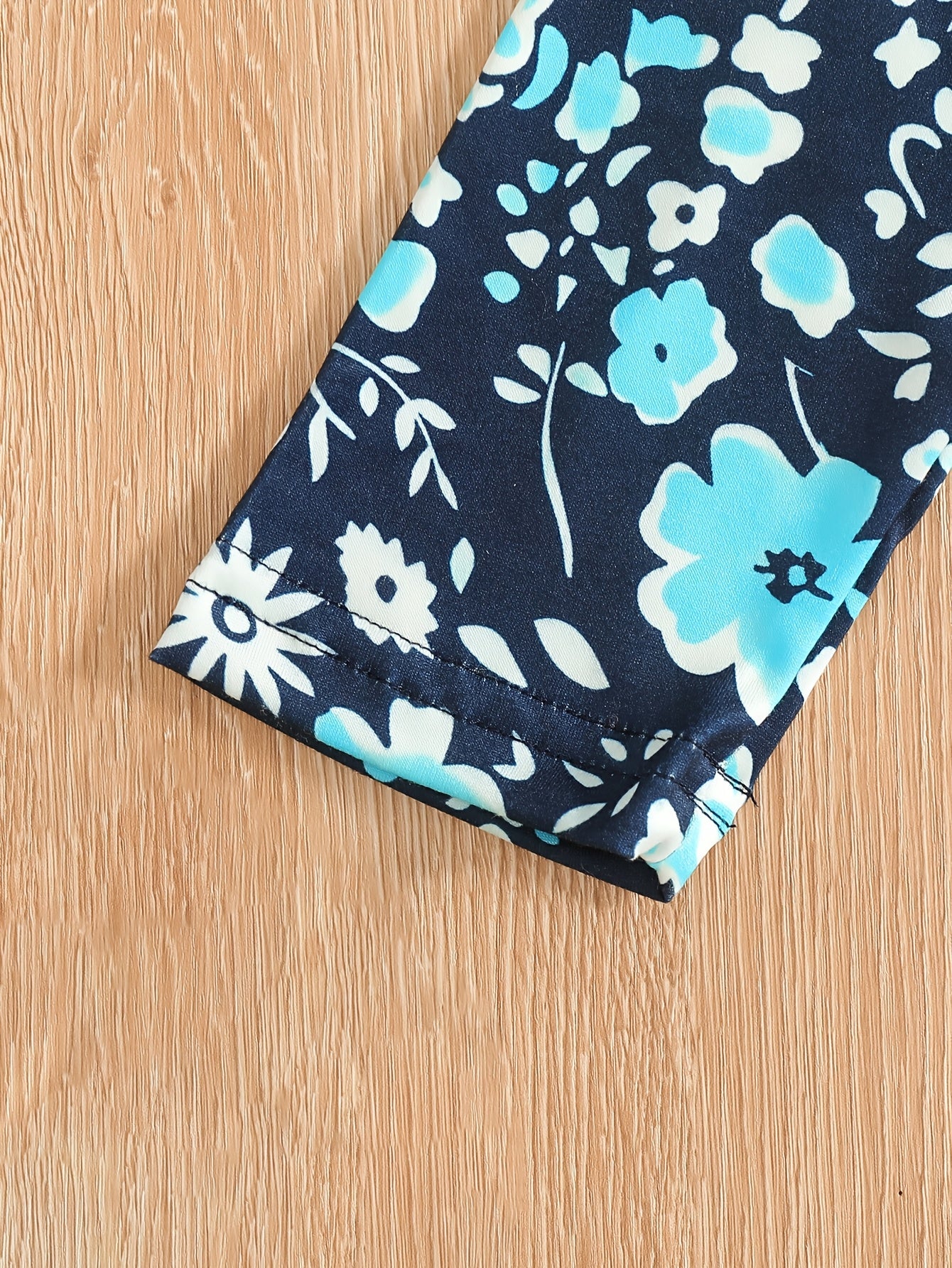 2pcs Girls' Clothing Party Slogan Large Glasses Print Pattern Drop Shoulder Irregular Hem Design Loose Short Sleeve T-Shirt + Floral Print Skinny Nine-Tenths Bottoms Set Girls' Summer Outfit Holiday Gift Girls' Fashion Casual - The Superior Findings Depot