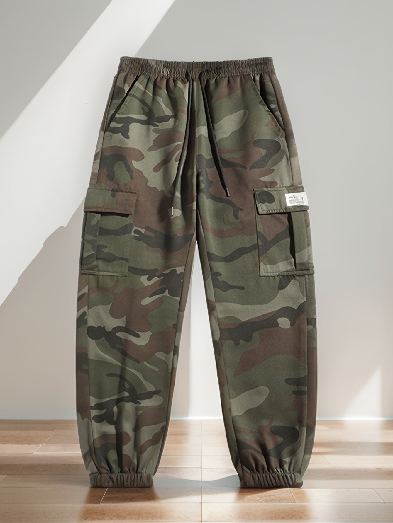 Men's Camouflage Cargo Pants - High-Waisted Loose-Fit Camo