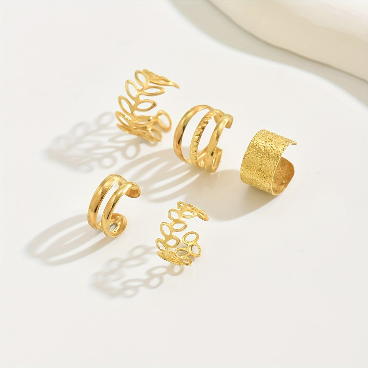 [5pcs/set Elegant Ear Cuff Set] 5pcs/set Trendy Elegant Design Ear Cuff Set Classic Elegant Style Women's Ear Bone Clip Set No Piercing Clip On Earrings Leaf Shaped Circle Stacked Shaped