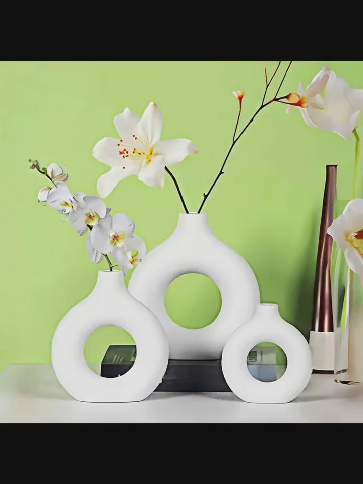 2pcs Black and White Combination Simple Plastic Ceramic Vase, Modern Home Decor for Living Room Dining Table Centerpiece, Hollow Round Flower Pot Suitable for Living Room, Kitchen, Office - Decoration